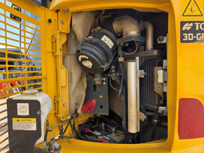 2021 KOMATSU PC138US-11 15T EXCAVATOR (E352) WITH TILT, BUCKETS AND 3080 HRS