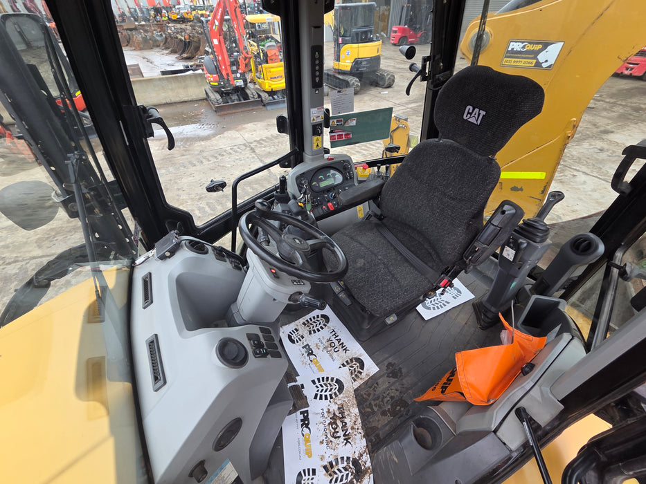 2018 CAT 432F BACKHOE LOADER (B107) WITH HITCH, BUCKETS AND 3300 HOURS