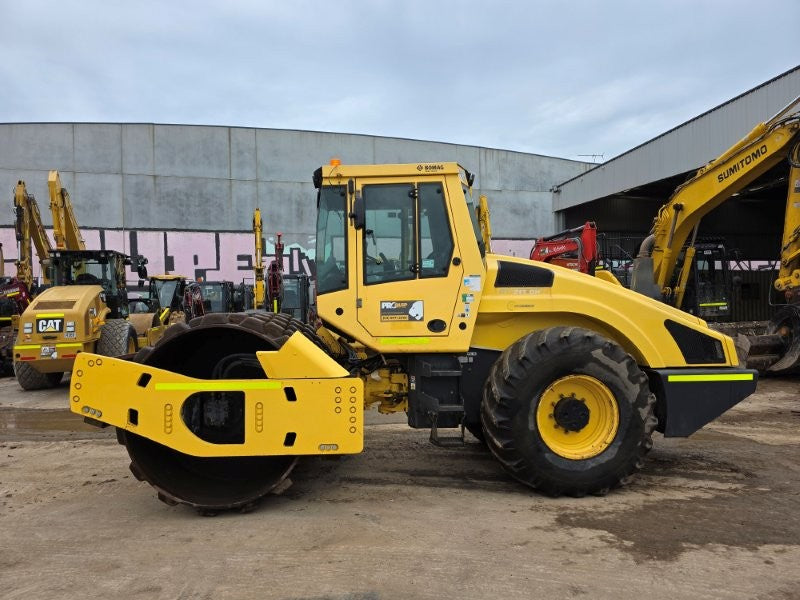 2013 BOMAG BW213PDH-4 13T PADFOOT ROLLER (R210) WITH 3940 HOURS
