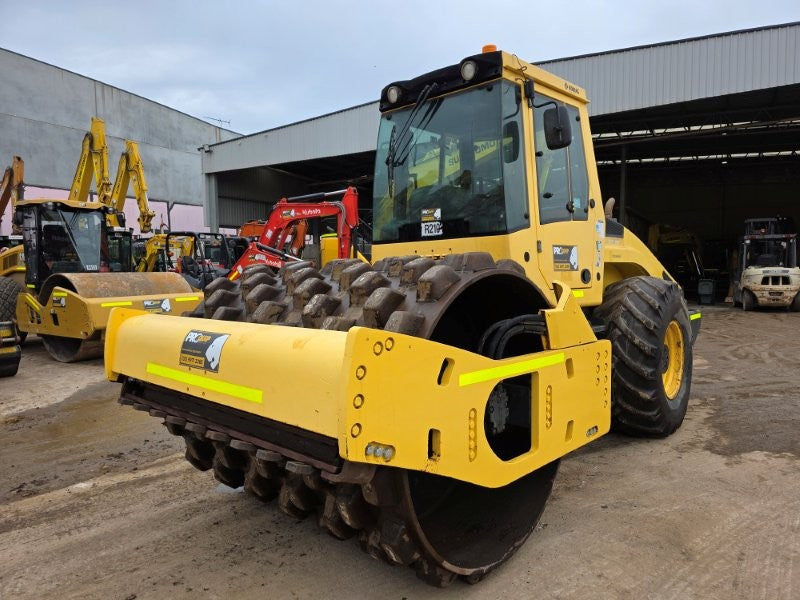 2013 BOMAG BW213PDH-4 13T PADFOOT ROLLER (R210) WITH 3940 HOURS