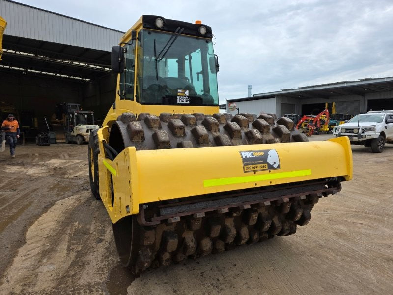 2013 BOMAG BW213PDH-4 13T PADFOOT ROLLER (R210) WITH 3940 HOURS