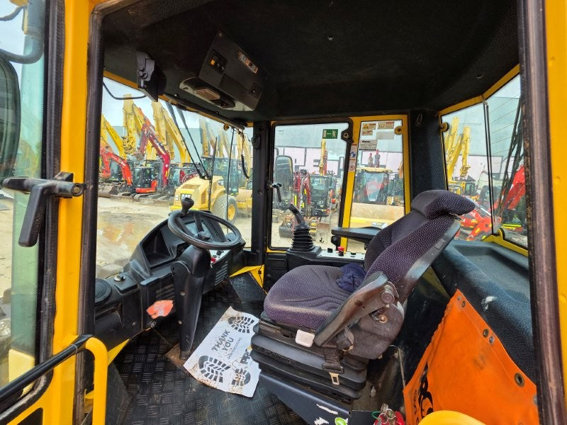 2013 BOMAG BW213PDH-4 13T PADFOOT ROLLER (R210) WITH 3940 HOURS
