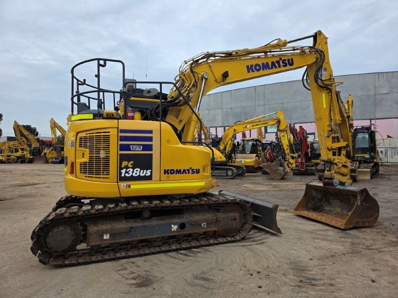 2022 KOMATSU PC138US-11 15T EXCAVATOR (E374) WITH TILT HITCH AND 3335 HOURS