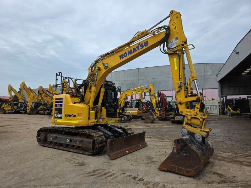 2022 KOMATSU PC138US-11 15T EXCAVATOR (E374) WITH TILT HITCH AND 3335 HOURS