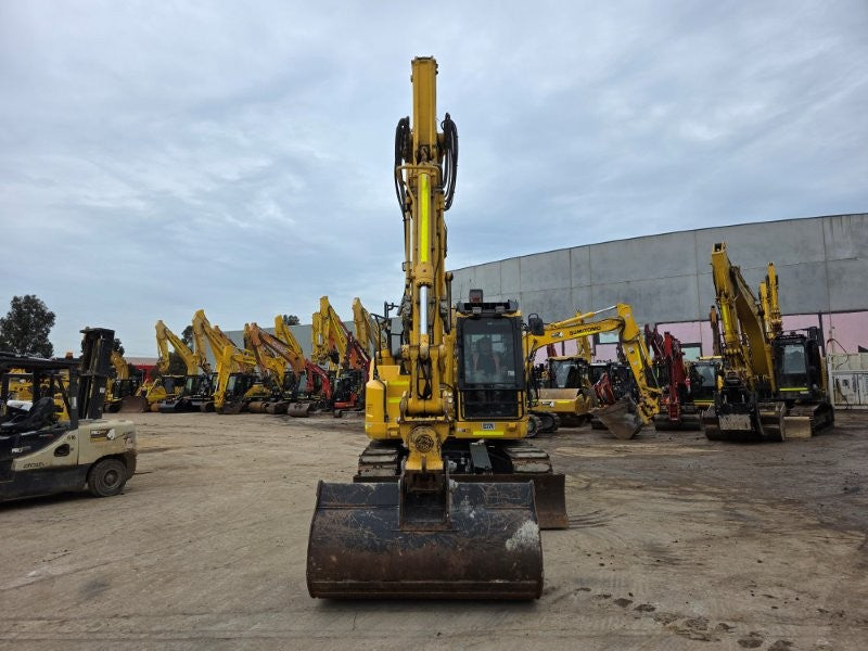2022 KOMATSU PC138US-11 15T EXCAVATOR (E374) WITH TILT HITCH AND 3335 HOURS