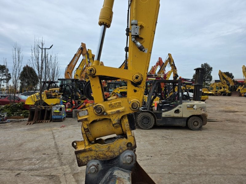 2022 KOMATSU PC138US-11 15T EXCAVATOR (E374) WITH TILT HITCH AND 3335 HOURS