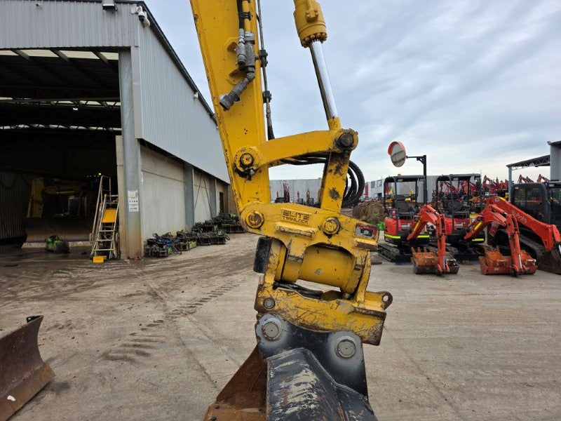 2022 KOMATSU PC138US-11 15T EXCAVATOR (E374) WITH TILT HITCH AND 3335 HOURS