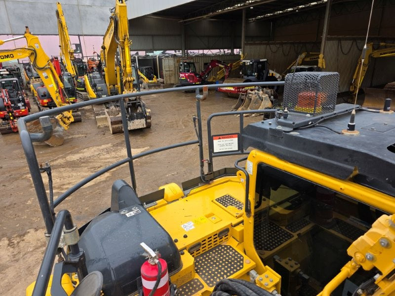 2022 KOMATSU PC138US-11 15T EXCAVATOR (E374) WITH TILT HITCH AND 3335 HOURS