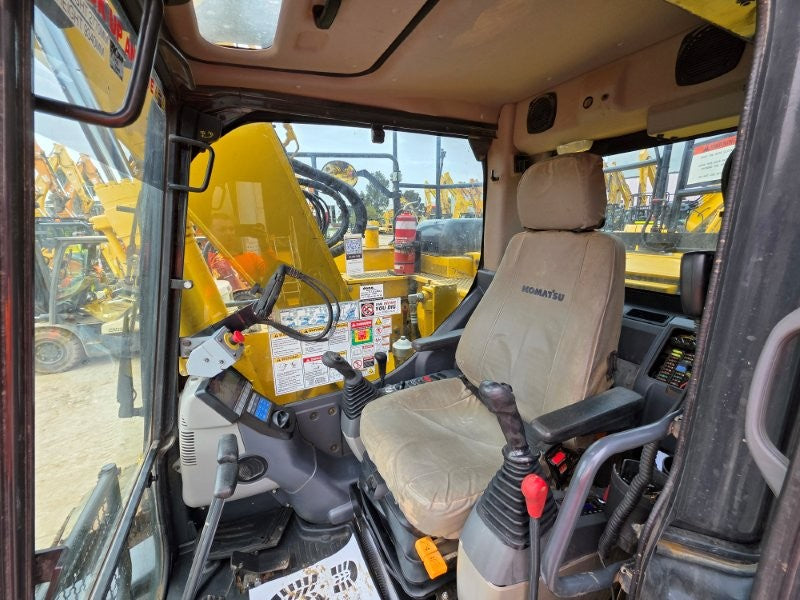 2022 KOMATSU PC138US-11 15T EXCAVATOR (E374) WITH TILT HITCH AND 3335 HOURS