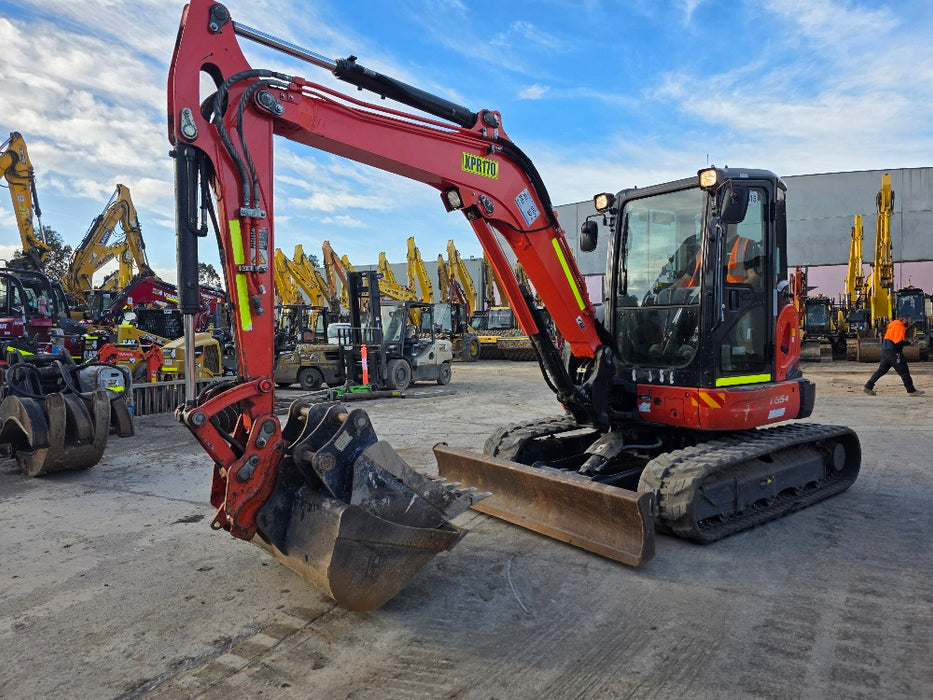 2022 KUBOTA U55-4 5.5T EXCAVATOR (M815) WITH A/C CAB, HITCH, BUCKETS AND 2295 HOURS