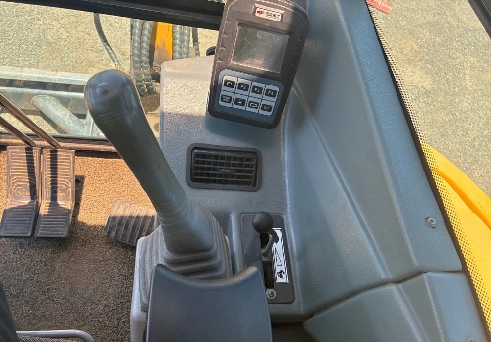 2022 YUCHAI YC35SR 3.8T EXCAVATOR WITH TILT HITCH, BUCKETS, A/C CAB, 785 HOURS