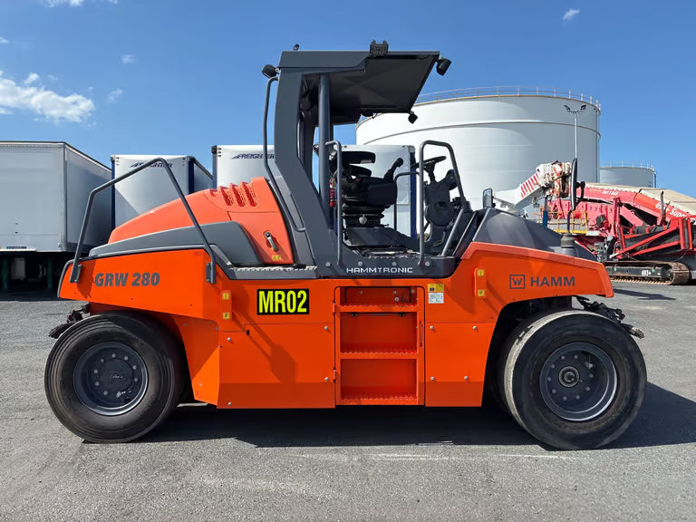 2018 HAMM GRW 280-10 10T MULTIWHEEL ROLLER WITH 100 HOURS