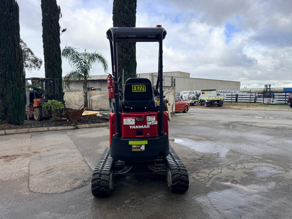 2024 YANMAR VIO17 1.7T EXCAVATOR (EX221) WITH HITCH, BUCKETS AND 1020 HOURS