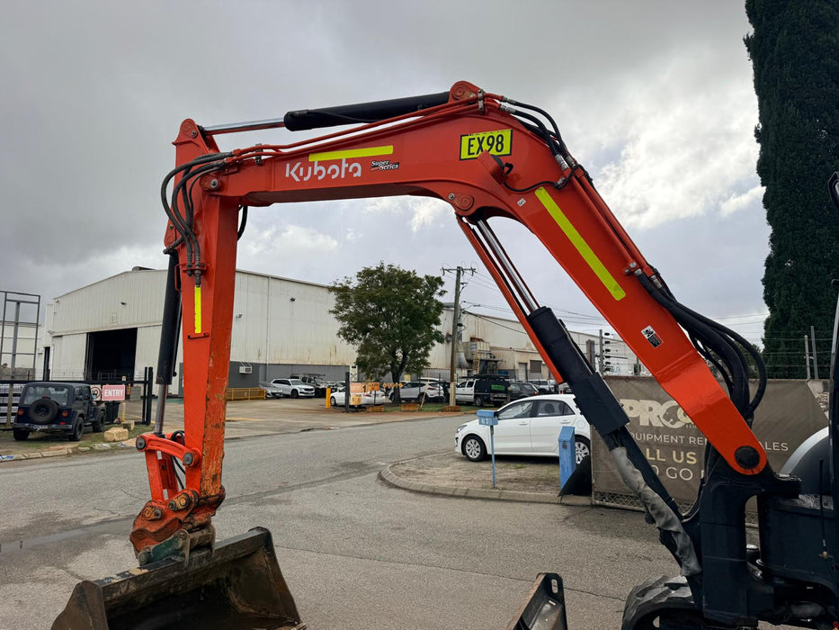 2021 KUBOTA KX080-3 8.4T EXCAVATOR (EX98) WITH HITCH, BUCKETS, 1920 HOURS