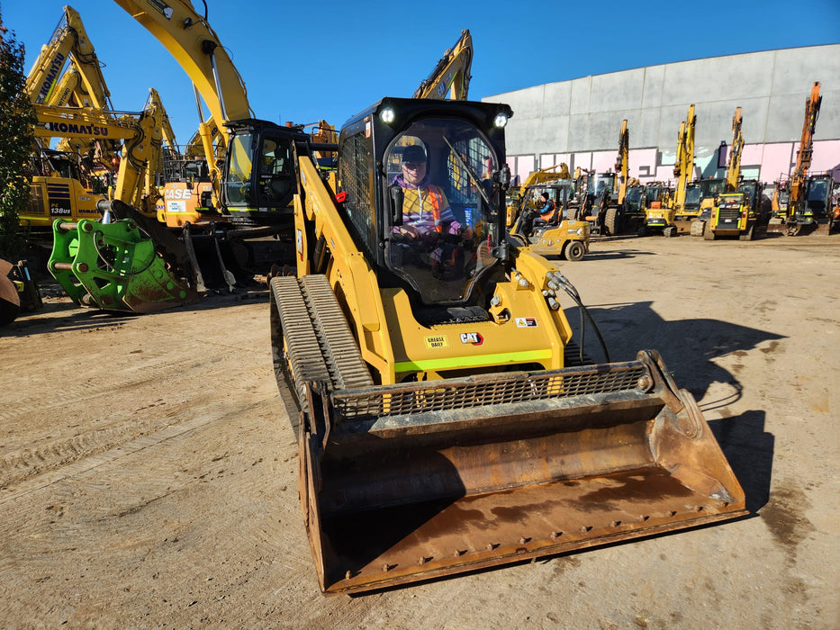 USED 2021 CAT 299D3 XE HI-FLOW TRACK LOADER WITH 2000 HRS (L48)