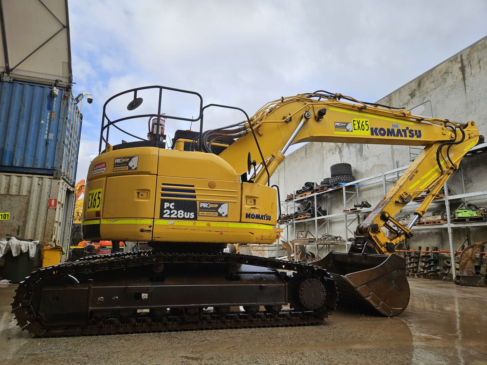 2018 KOMATSU PC228US-8 24T EXCAVATOR (EX65) WITH 3750 HRS — Proquip