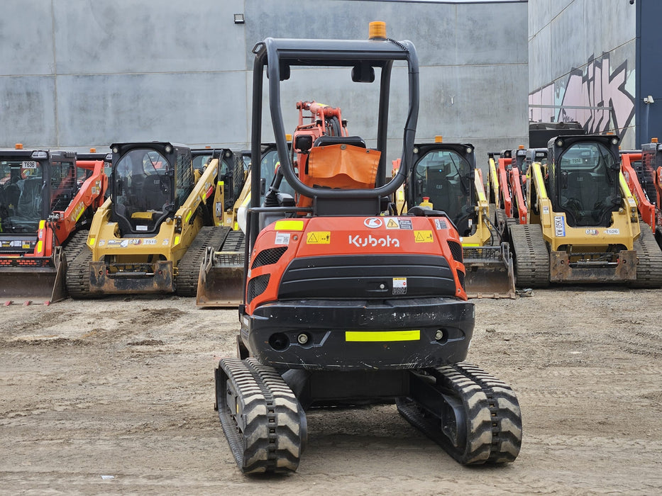 USED 2022 KUBOTA U25-3 2.6T EXCAVATOR (M884) WITH QC HITCH AND 740 HRS