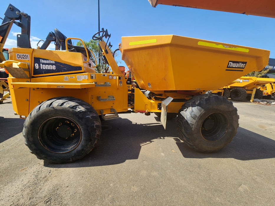 2020 THWAITES 9T ARTICULATED SWIVEL SITE DUMPER DU201