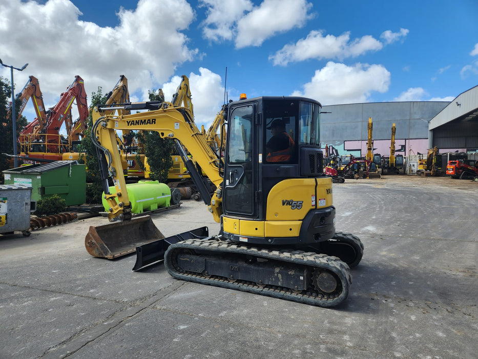 2021 YANMAR VIO55-6 5.6T EXCAVATOR (EX122) WITH RAIL SPEC AND 2350 HOURS