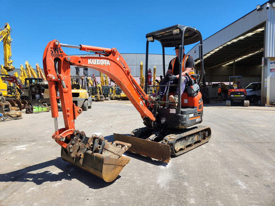 2020 KUBOTA U17-3 1.7T EXCAVATOR (E130) WITH HITCH, BUCKETS AND 1278 HOURS