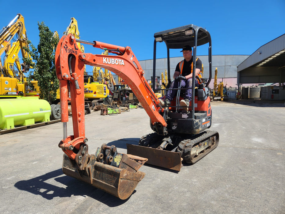 2020 KUBOTA U17-3 1.7T EXCAVATOR (E131) WITH HITCH, BUCKETS AND 1428 HOURS