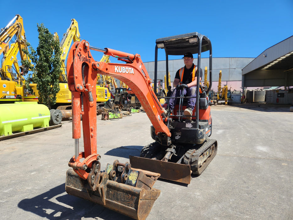 2020 KUBOTA U17-3 1.7T EXCAVATOR (E131) WITH HITCH, BUCKETS AND 1428 HOURS