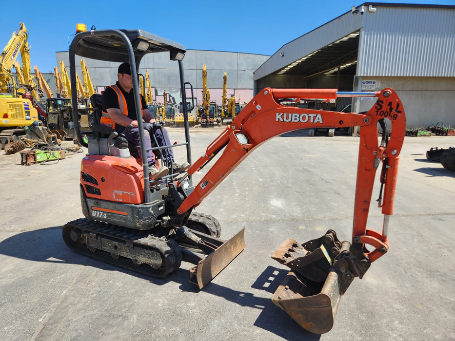 2020 KUBOTA U17-3 1.7T EXCAVATOR (E131) WITH HITCH, BUCKETS AND 1428 HOURS