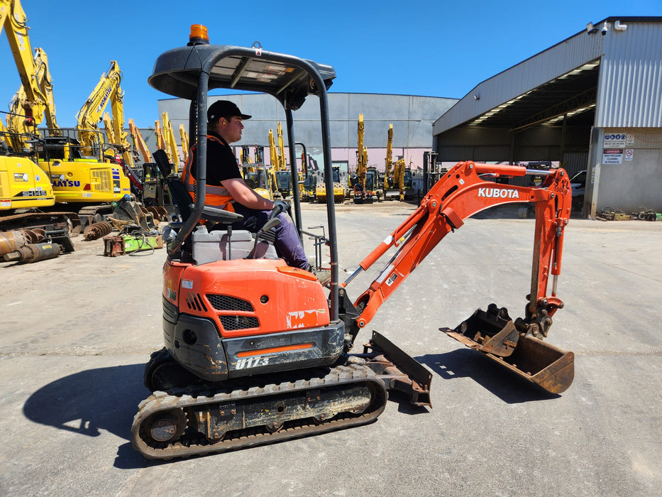 2020 KUBOTA U17-3 1.7T EXCAVATOR (E131) WITH HITCH, BUCKETS AND 1428 HOURS