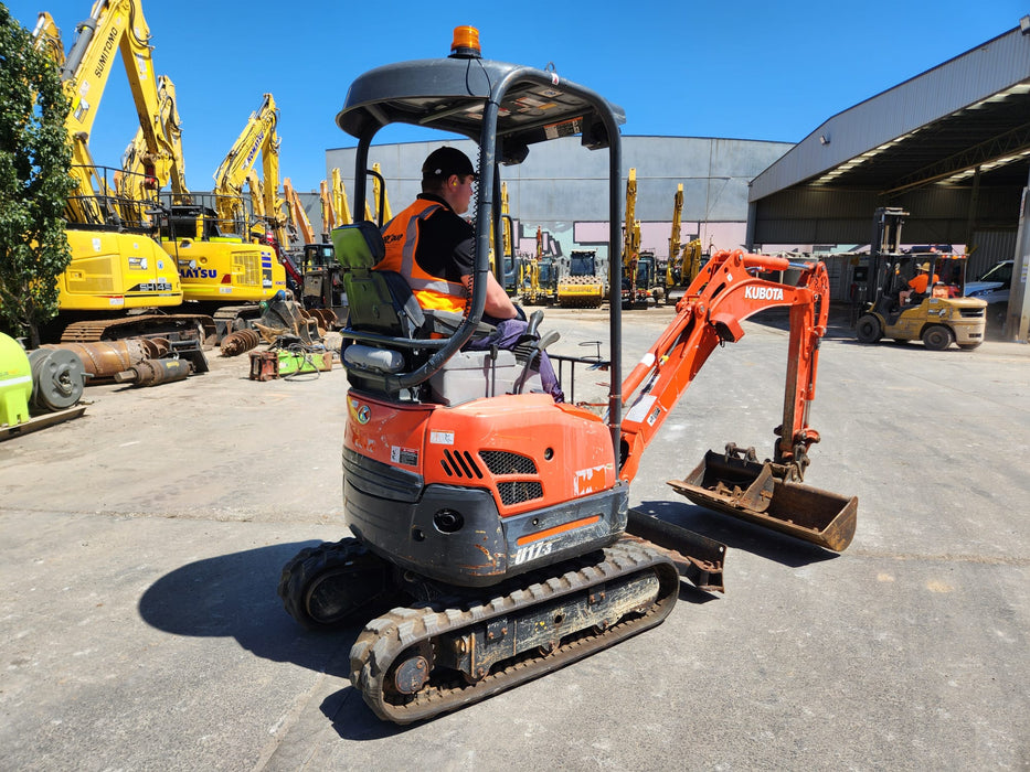 2020 KUBOTA U17-3 1.7T EXCAVATOR (E131) WITH HITCH, BUCKETS AND 1428 HOURS