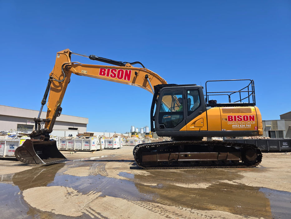 2019 CASE CX210C 21T EXCAVATOR WITH 3670 HOURS AND FULL SET BUCKETS