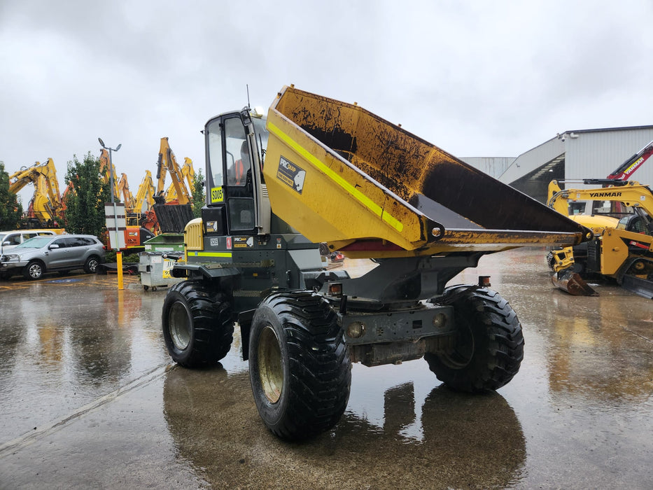 2017 WACKER NEUSON DW90 9T ARTICULATED SWIVEL SKIP DUMPER WITH 2550 HOURS