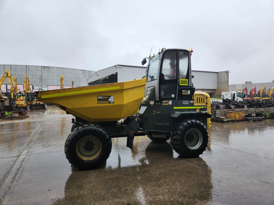 2017 WACKER NEUSON DW90 9T ARTICULATED SWIVEL SKIP DUMPER WITH 2550 HOURS