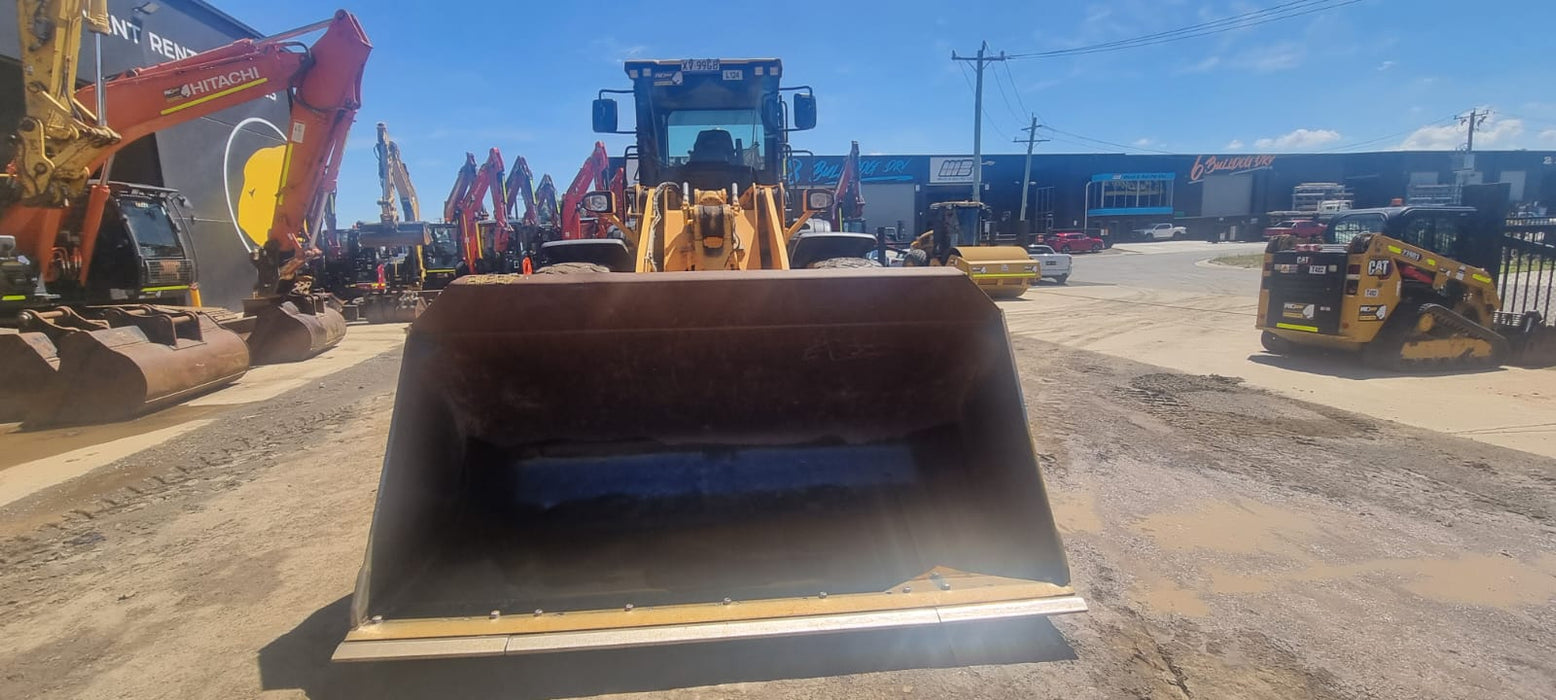 2019 HYUNDAI HL760-9 18T ARTIC WHEEL LOADER (L124) WITH HITCH, 4870 HRS