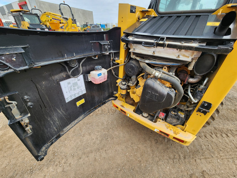 2023 CAT 226B3 SKID STEER (S156) WITH 4 IN 1 BUCKET, FULL CIVIL SPEC AND 320 HRS
