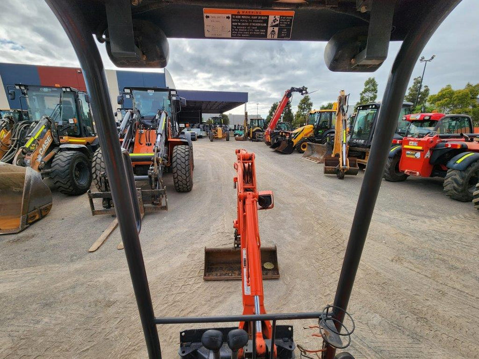 2020 KUBOTA U17-3 1.7T EXCAVATOR (E131) WITH HITCH, BUCKETS AND 1428 HOURS