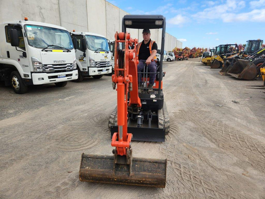 2020 KUBOTA U17-3 1.7T EXCAVATOR (E131) WITH HITCH, BUCKETS AND 1428 HOURS