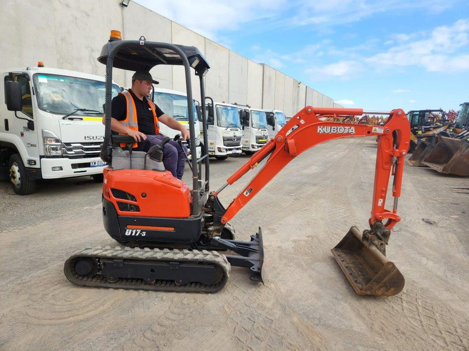 2020 KUBOTA U17-3 1.7T EXCAVATOR (E131) WITH HITCH, BUCKETS AND 1428 HOURS