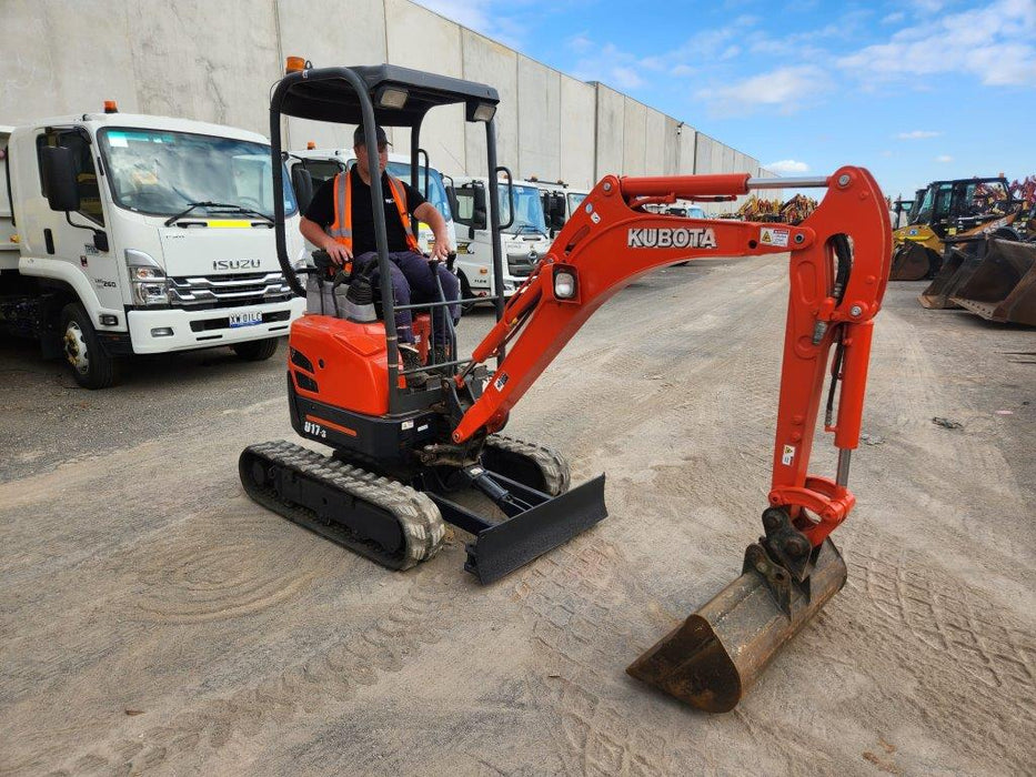 2020 KUBOTA U17-3 1.7T EXCAVATOR (E131) WITH HITCH, BUCKETS AND 1428 HOURS