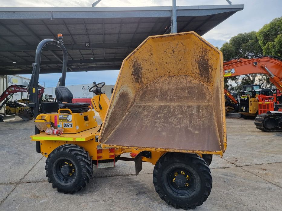 THWAITES 3T 2021 ARTIC SWIVEL SITE DUMPER (DU219) WITH 740 HOURS