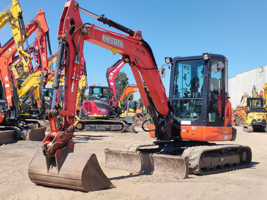 2017 KUBOTA U55-4 5.6T EXCAVATOR (M1075) WITH CAB, HITCH, BUCKETS, 3417 HRS