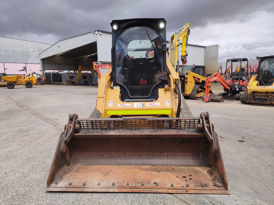 2018 CAT 259D TRACK LOADER (T683) WITH HI-FLOW, 4 IN 1 BUCKET AND 2640 HOURS