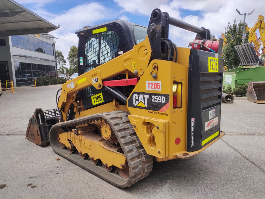 2018 CAT 259D TRACK LOADER (T683) WITH HI-FLOW, 4 IN 1 BUCKET AND 2640 HOURS