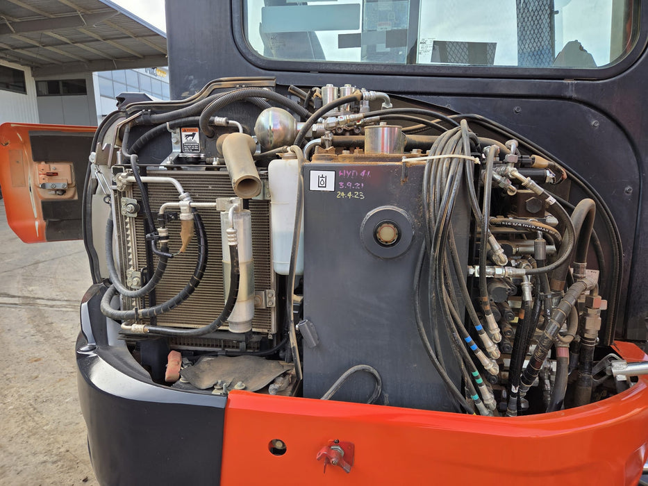 2019 KUBOTA U35-4 3.6T EXCAVATOR (M1081) WITH CAB, HITCH, BUCKETS AND 2035 HRS