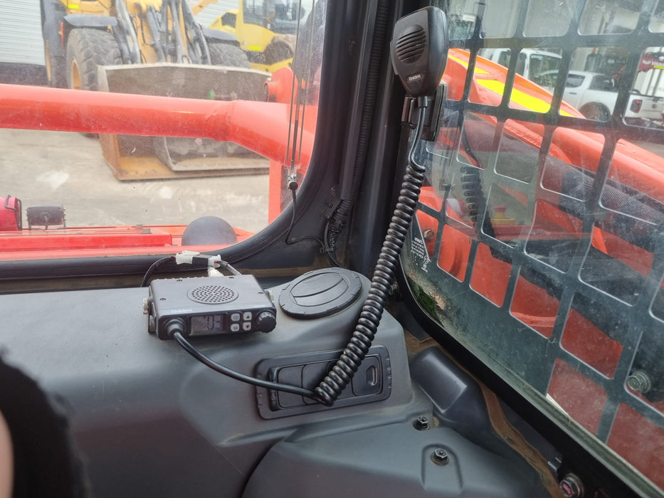 2022 KUBOTA SVL65-2 TRACK LOADER (T540) WITH 4 IN 1 BUCKET AND 670 HOURS