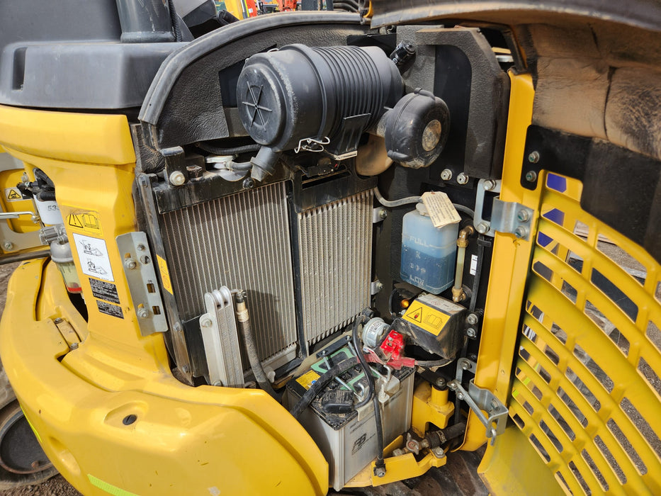 2022 KOMATSU PC30MR-5 3T EXCAVATOR (M892) WITH HITCH, BUCKETS, 785 HOURS