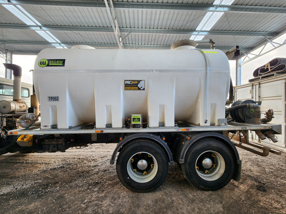 USED IVECO ACCO 6 X 4 WATER TRUCK WITH 15000 LITRE TANK, PUMPS AND SPRAYERS