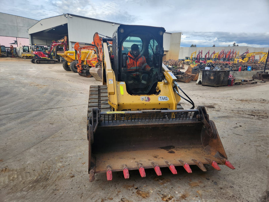 2021 CAT 289D3 TRACK LOADER (T442) WITH 4 IN 1 BUCKET AND 1760 HRS