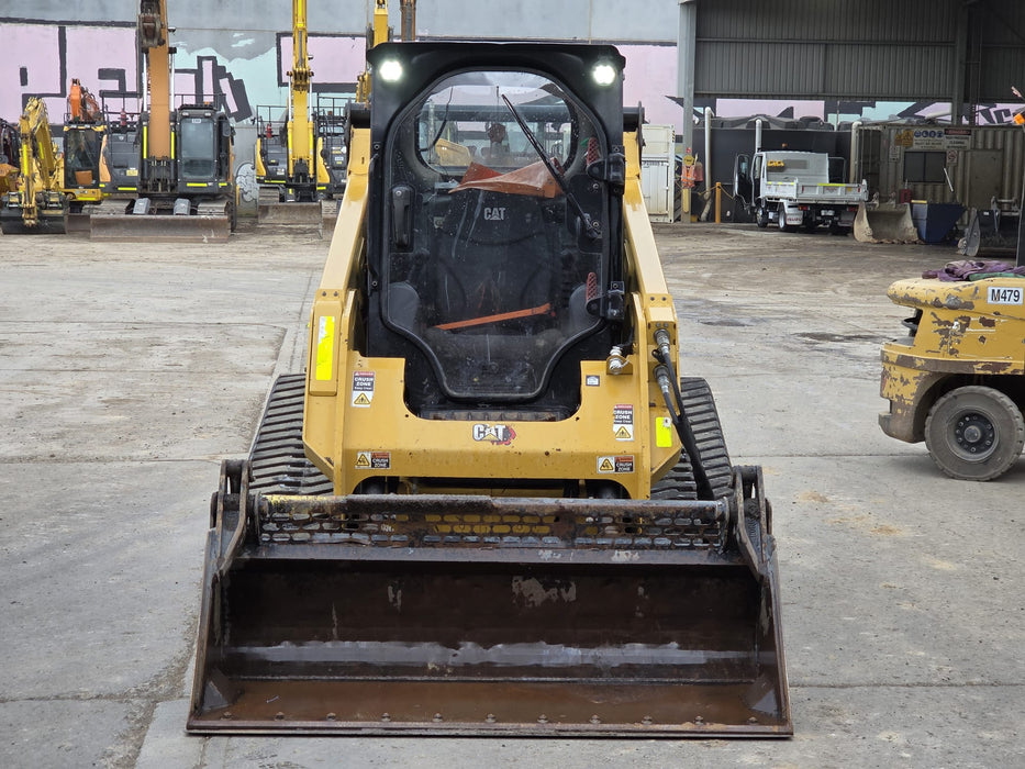 2021 CAT 259D3 TRACK LOADER (T496) WITH HI-FLOW, 4 IN 1 AND LOW 1185 HOURS