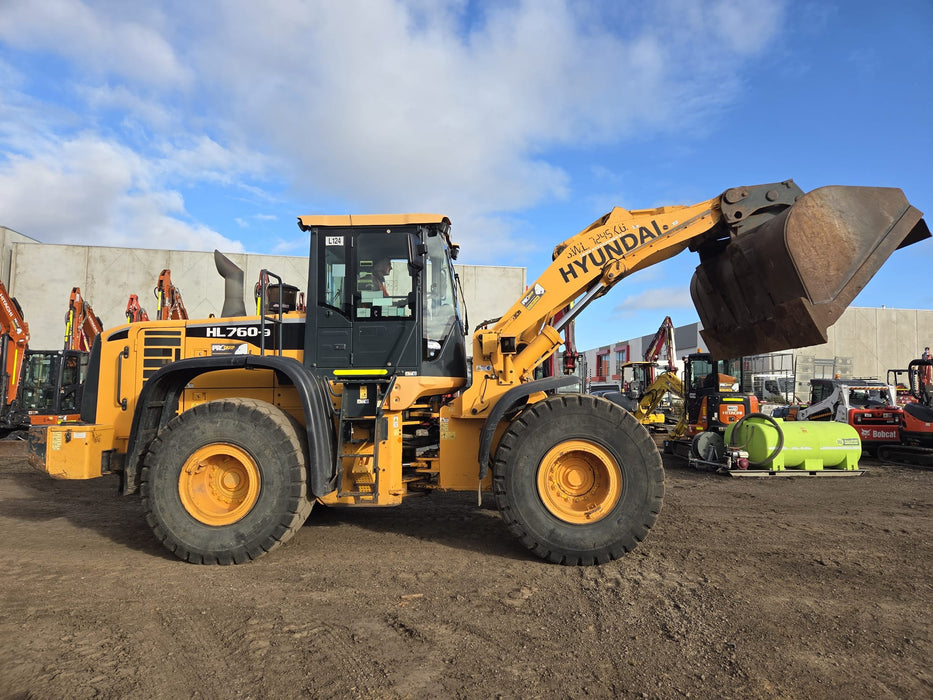 2019 HYUNDAI HL760-9 18T ARTIC WHEEL LOADER (L124) WITH HITCH, 5120 HRS