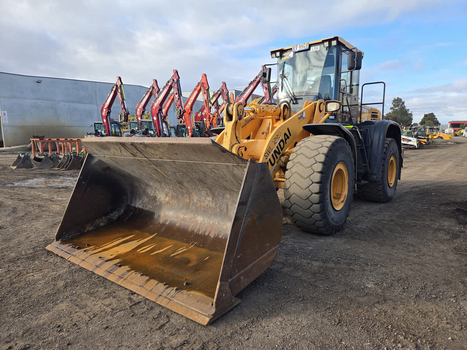 2019 HYUNDAI HL760-9 18T ARTIC WHEEL LOADER (L124) WITH HITCH, 5120 HRS